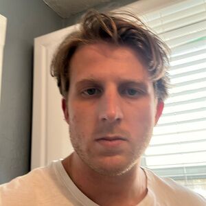 Meet your Posher, Zachary